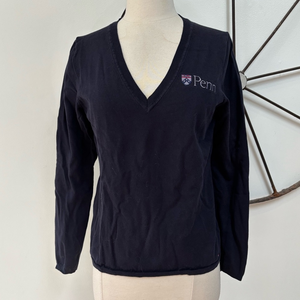 Vintage Tommy Hilfiger University of Pennsylvania navy v neck pull over sweater
